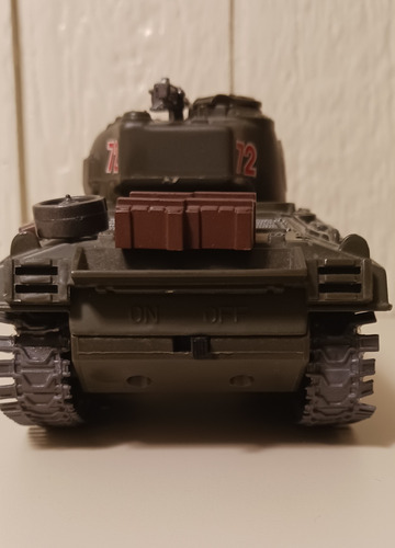 Forces Of Valor Tanque Militar Sherman Escala 1:32 (Usado)