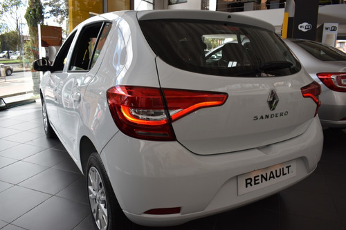 Renault Sandero Life+ 2022 + Soat