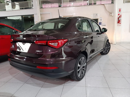 Imagen 2 de 7 de Fiat Cronos 1.8 2021 At Rojo Marsala 100% Financiado