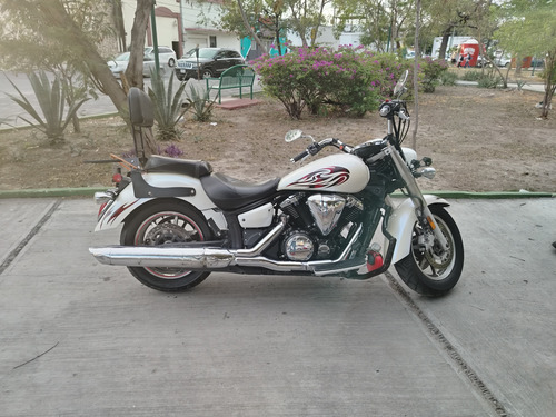 Motocicleta Yamaha Xvs 1300cc Midnight Color Blanco