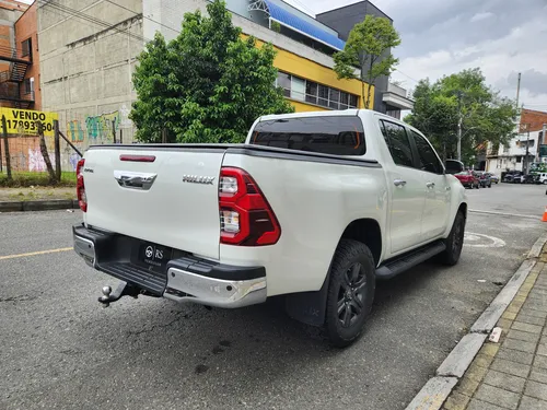Toyota Hilux 2.4 Diésel 4X4