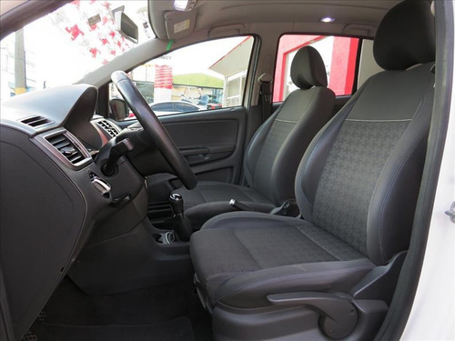Volkswagen Fox Comfortline Msi 1.6 Flex 2016 Completo