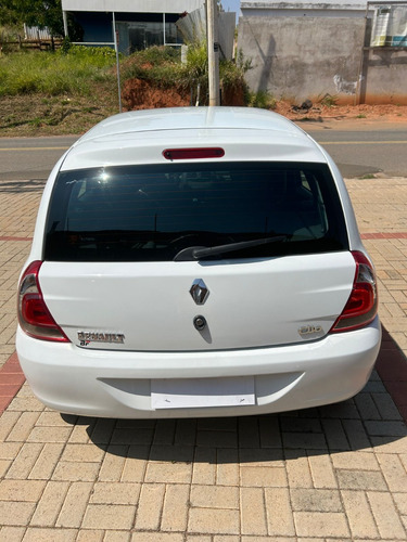 Renault Clio 1.0 16v Expression Hi-power 5p