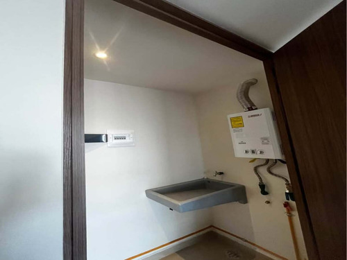 Departamento En Venta En Benito Juarez, En Calle Xochicalco Número 880, Santa Cruz Atoyac, Cdmx, Rf3-ru