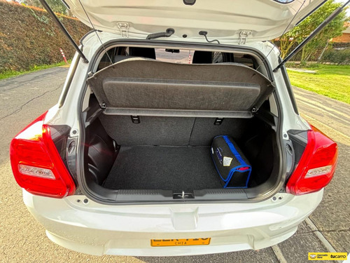 Suzuki Swift Hibrido 1.2cc Mt Aa 4x2