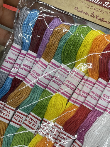 Hilo De Bordar Pack X 24 Unidades Color