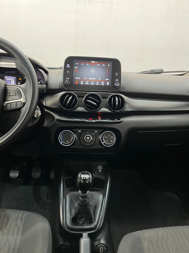 Fiat Cronos 1.0 Drive Flex 4p