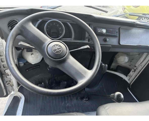 Volkswagen Kombi 1.4 MI STD ESCOLAR 8V FLEX 3P MANUAL