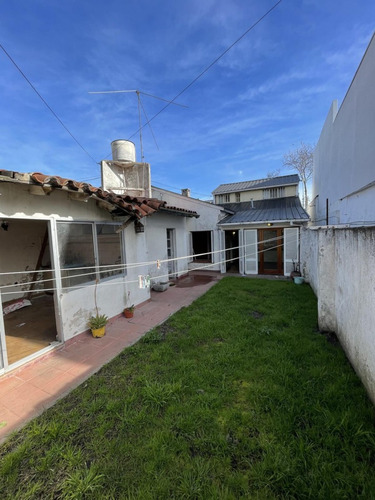 Ph 5 Ambientes A La Calle Con Garaje, Quincho Y Parque A Reciclar En San Jose