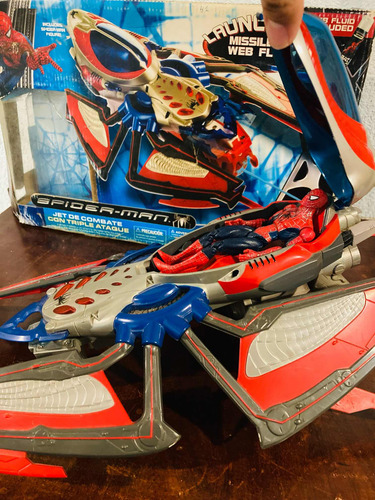 Figura Spiderman Y Nave De Combate Con Figura En Caja 2007 (Usado)