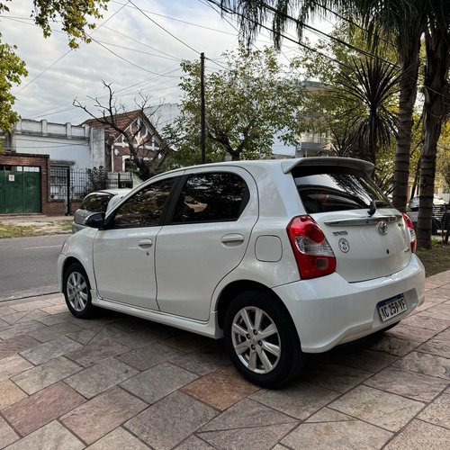 Toyota Etios 1.5 Xls At