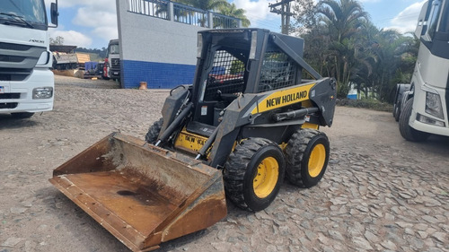 Imagem 13 de 20 de Mini Carregadeira New Holland L 170 Ano 2013 / L218