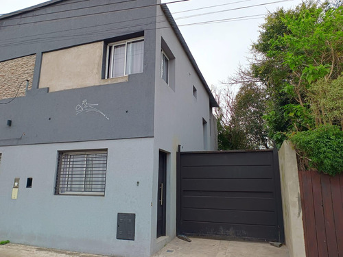 Imagen 2 de 22 de Ph En Venta- Berisso