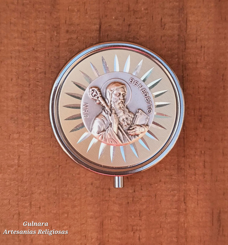 San Benito Teca Plateada Con Relieve Origen Italiano