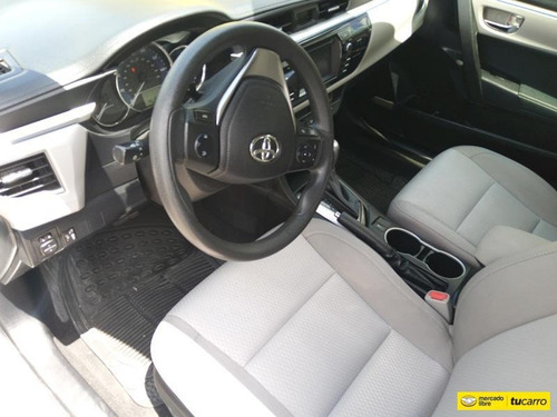 Toyota Corolla Le- Automático