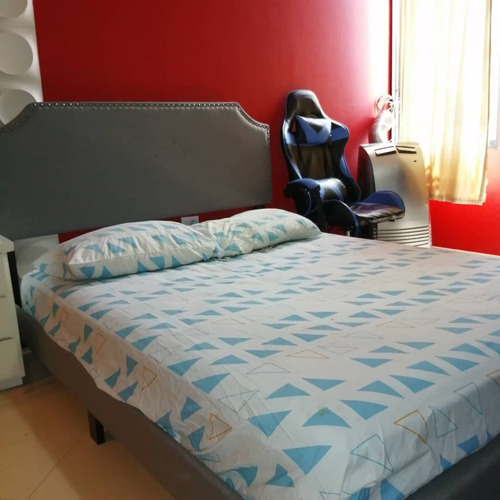 Imagen 9 de 15 de Apartamento En Pueblo Nuevo. Conjunto Residencial El Trebol