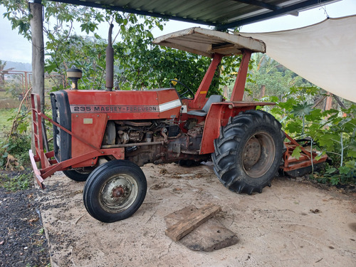 Trator Massey Ferguson 235 Ano 1988,com Roçadeira