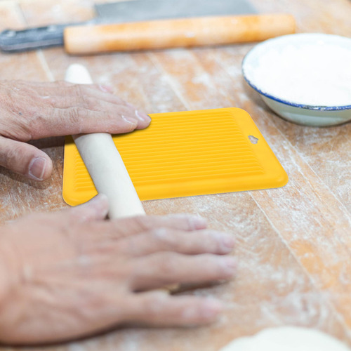 Tabla Para Hacer Pasta Doméstica, Práctica Para Hacer Ñoquis