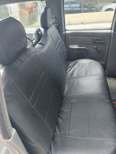 Imagen 6 de 9 de Vendo Camioneta Chevrolet Luv Dmax Con Diesel