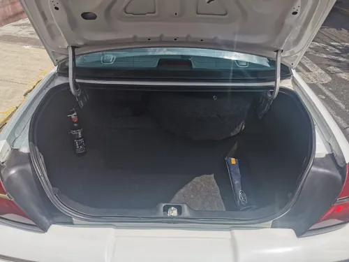 Ford Grand Marquis Piel