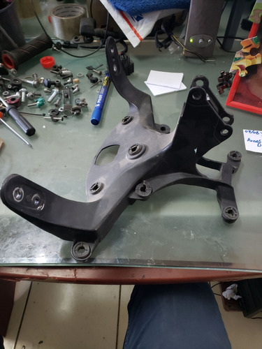 Braket Delantero Focos Yamaha R1