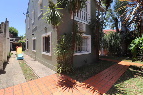 Casa 5 Amb. Venta Gral Pacheco Jardín Y Pileta