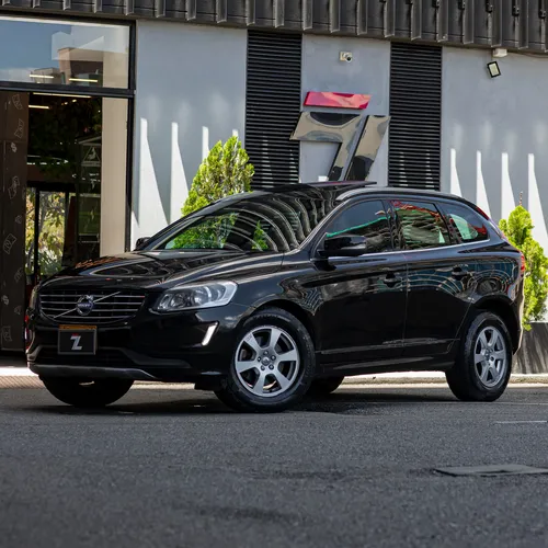 Volvo XC60 Momentud 2.0