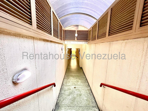 Apartamento En Venta La Candelaria Mls# 25-10988 Em