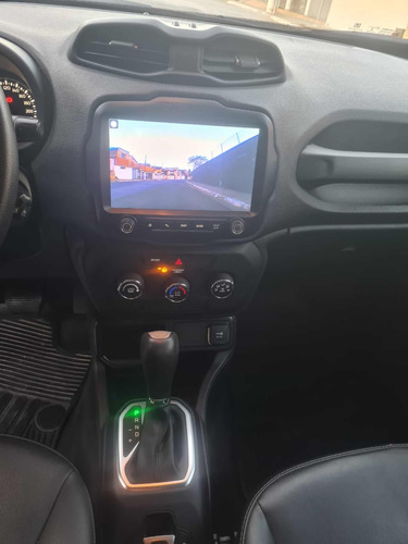 Jeep Renegade 1.8 Flex Aut. 5p