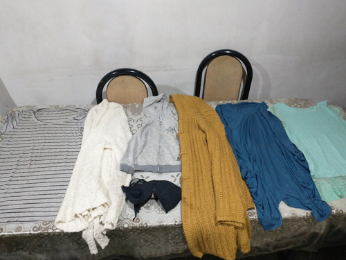 Lote De Ropa 40 Prendas Ideal Feria Americana Negro (Usado)