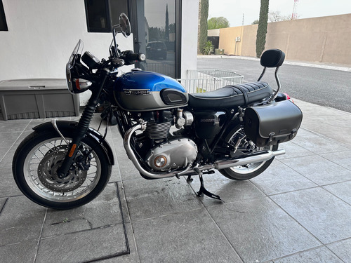 Triumph Boneville T120 Mod. 2022 Gris/azul