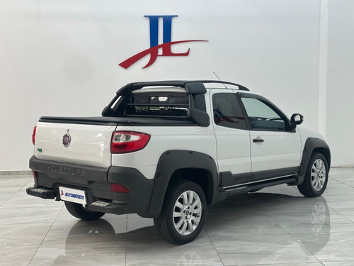 Fiat Strada 1.8 Mpi Adventure Cd 16v Flex 3p Automatizado