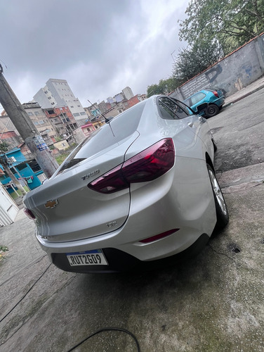 Chevrolet Onix plus 1.0 Ltz Turbo 4p
