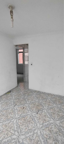 Apartamento 2 Dormitórios Em Carapicuíba