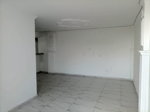 Apartamento En Arriendo San Luis 303-109759