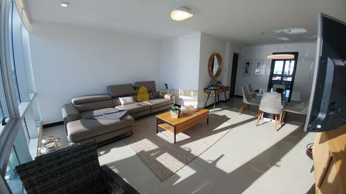 Hermoso Apartamento Vista Unica Al Mar!!! Consulte- Ref: 2576