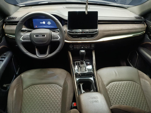 Jeep Commander Ovr T270
