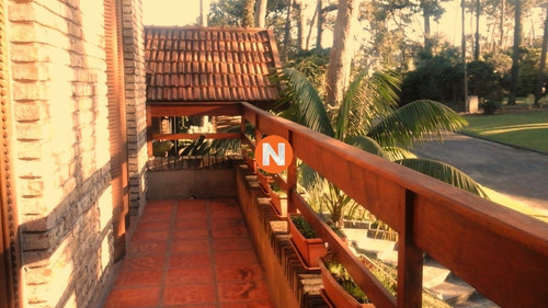 Casa En Venta, Mansa, Punta Del Este, 4 Dormitorios.- Ref: 209613