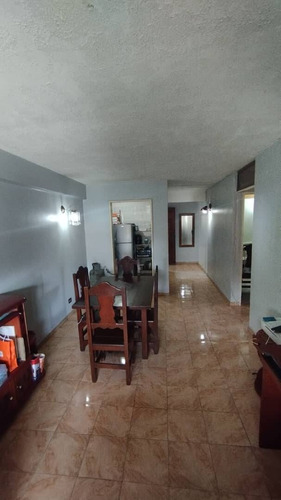 Imagen 19 de 30 de Ha Apartamento En Venta De 2 Habitaciones Diagonal Al Cc Caribean Plaza Valencia