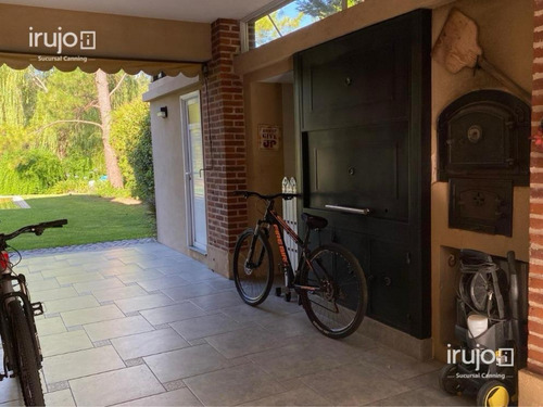 Casa 5 Amb En Barrio Privado Saint Thomas N/s - Canning