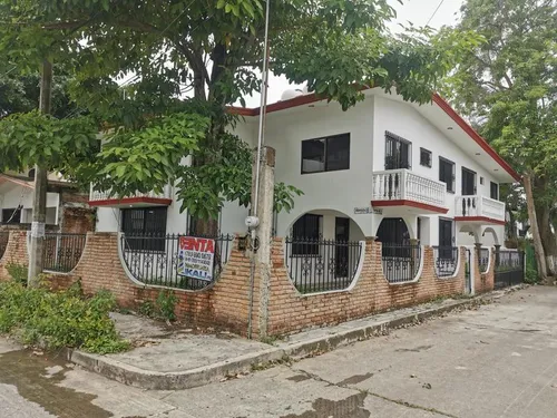 Venta Casa 4 Recamaras Colonia Del Valle En Tuxpan Veracruz.