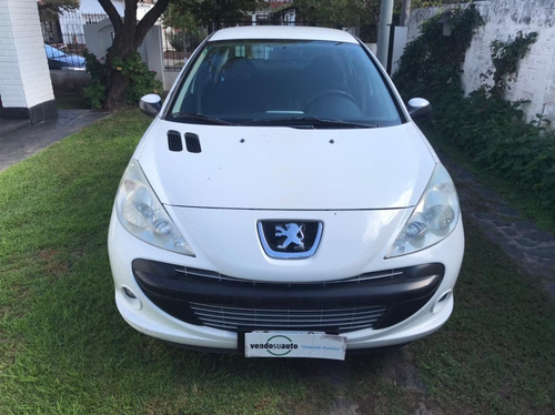 Peugeot 207 Xs Compact 1.4n 4 Ptas. Mt / Nafta / 2010