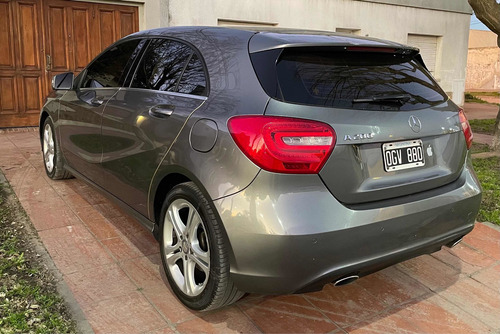 Imagen 3 de 13 de Mercedes-benz Clase A 1.6 A 200 At Urban 156cv Impecable