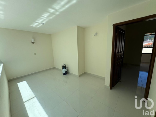 Venta Casa 4 Ambientes Bismark