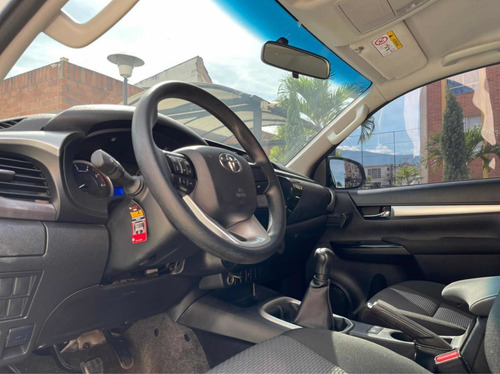 Toyota Hilux 2020 2.4l
