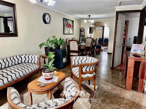 Casa En Venta 2d, Excelente Estad,enbarrio Norte De Talca