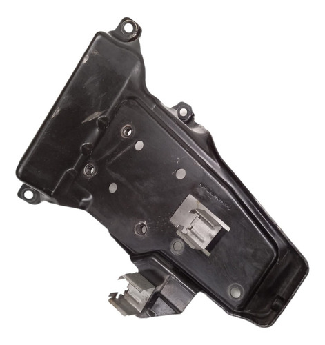 Base Soporte Ducto Admision Aire Motor Mercedes B200 05-12