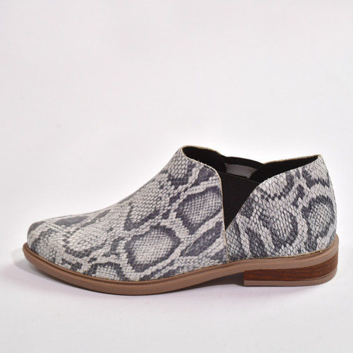 Zapatos Bajo Mujer 100% Cuero Reptil Otoño 2021 // Sposami 