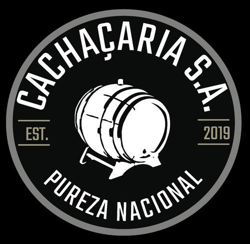 Cachaça Saliníssima Ouro 670ml