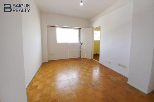 Departamento De 2 Ambientes En Alquiler En Coghlan